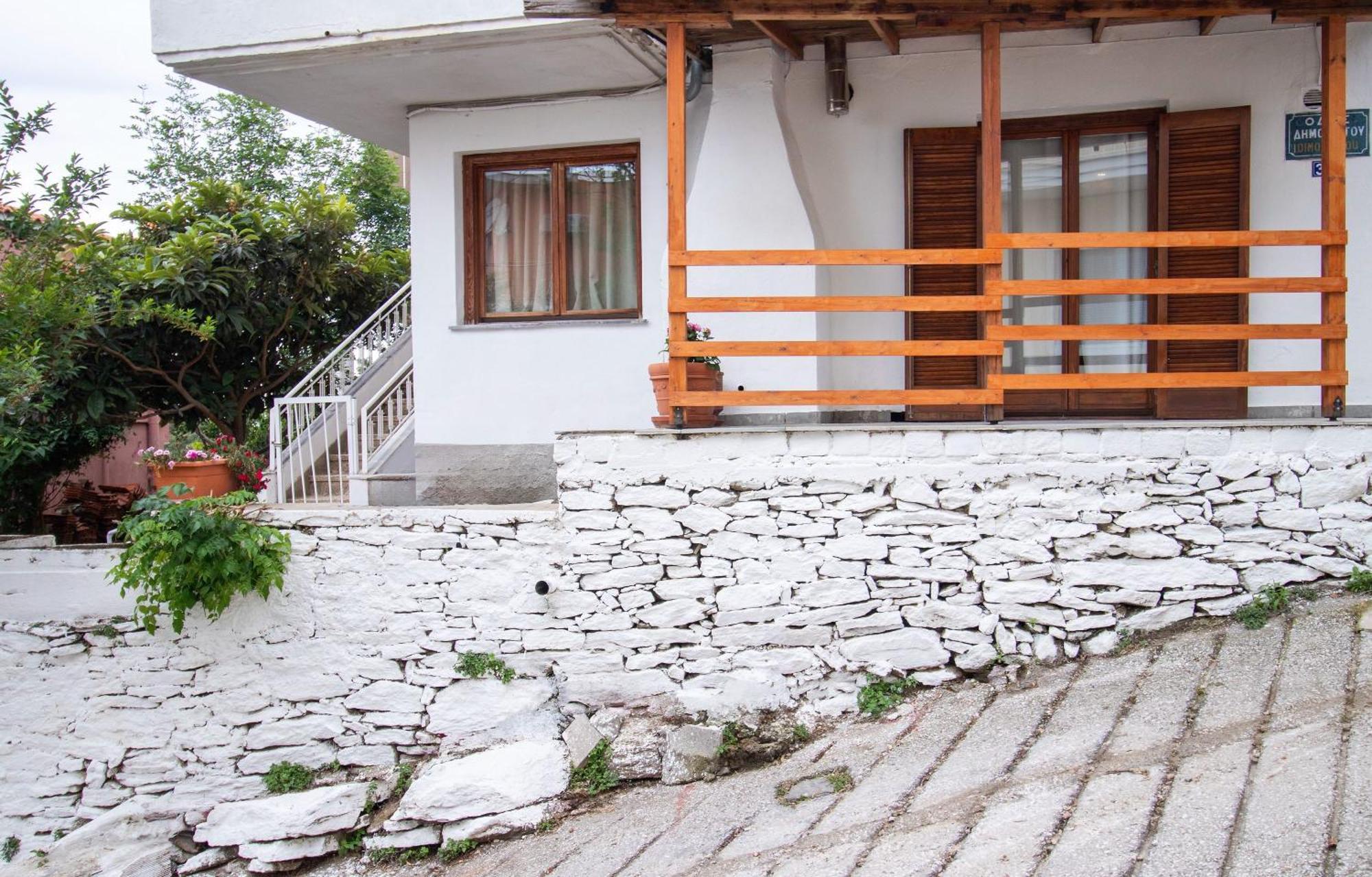 2 Bedroom Art House In Kavála Kültér fotó